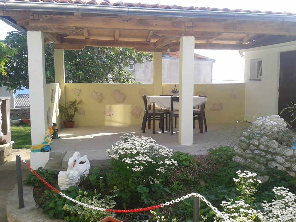 Apartment Ines Novi Vinodolski Bagian luar foto